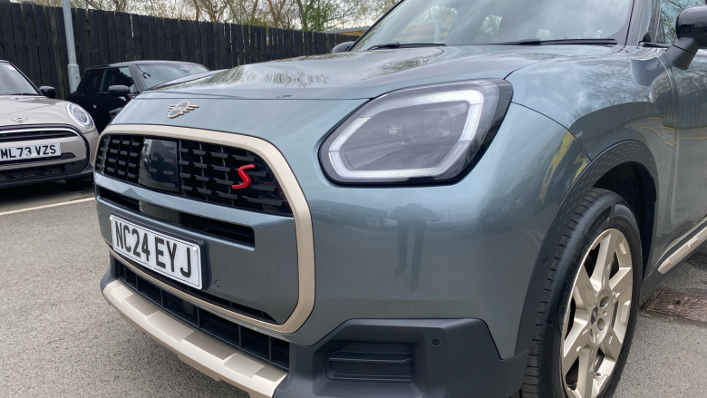 MINI Countryman 2.0 S Exclusive ALL4 5dr Auto Petrol Hatchback